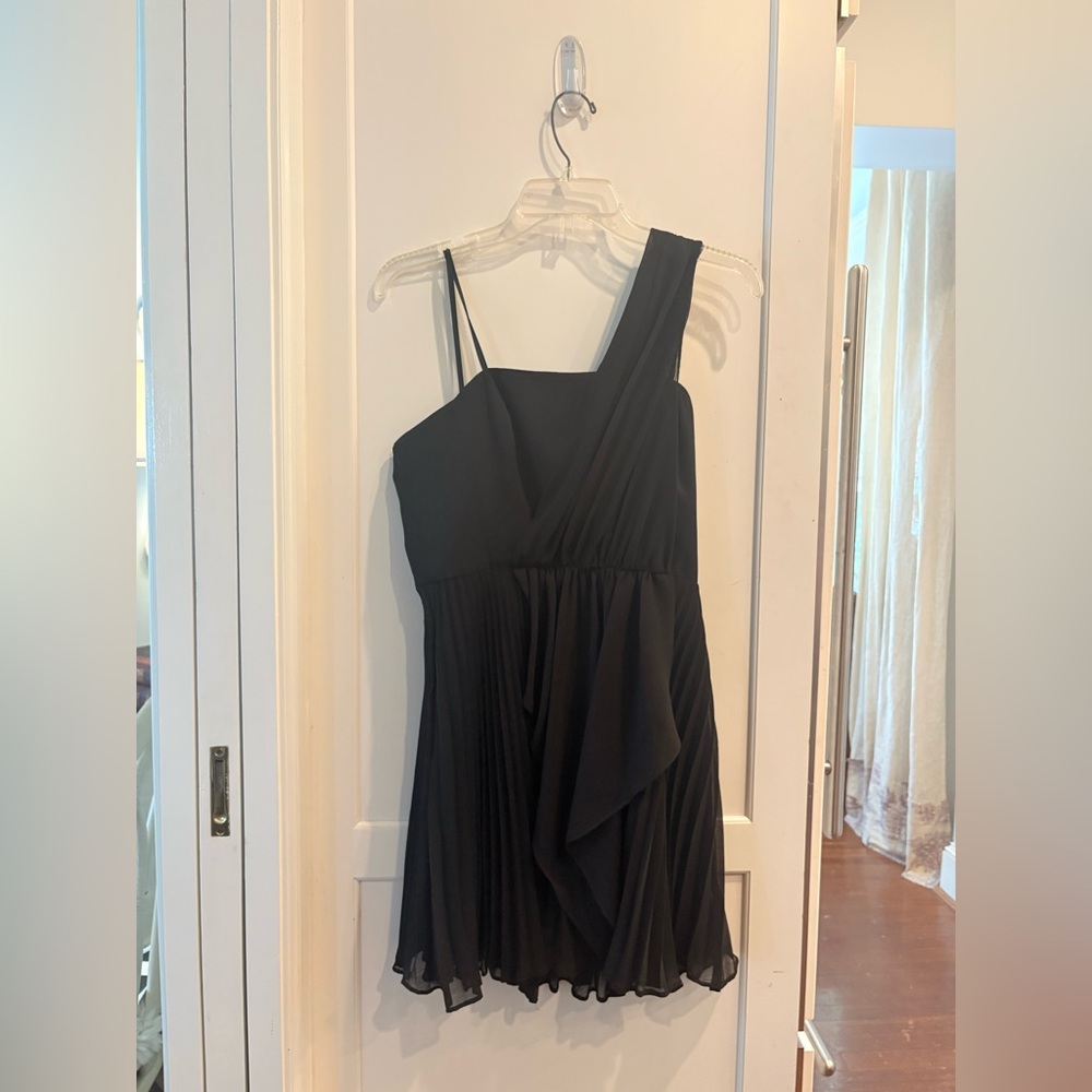 BCBGeneration Black One-Shoulder Dress Size 6